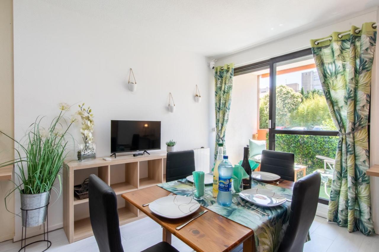 Apartament Les Flamants Roses - Studio Avec Balcon Nîmes Zewnętrze zdjęcie