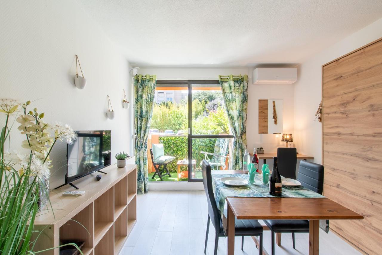 Apartament Les Flamants Roses - Studio Avec Balcon Nîmes Zewnętrze zdjęcie